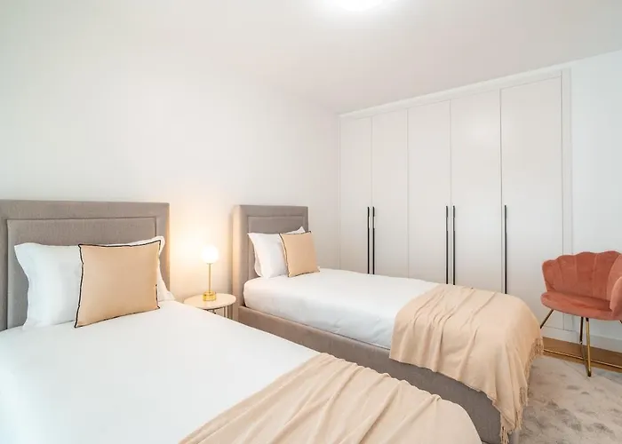 Q - Supermarket - Pool - Ac - Private Parking Spot Appartement *