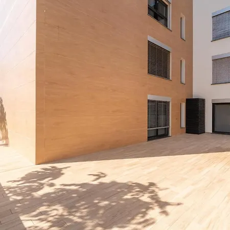 Q - Supermarket - Pool - Ac - Private Parking Spot Apartamento