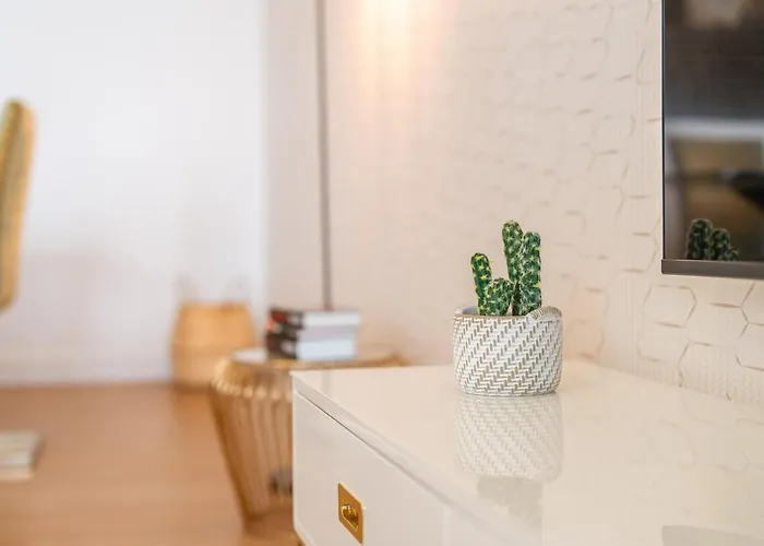 公寓 Q - Supermarket - Pool - Ac - Private Parking Spot *